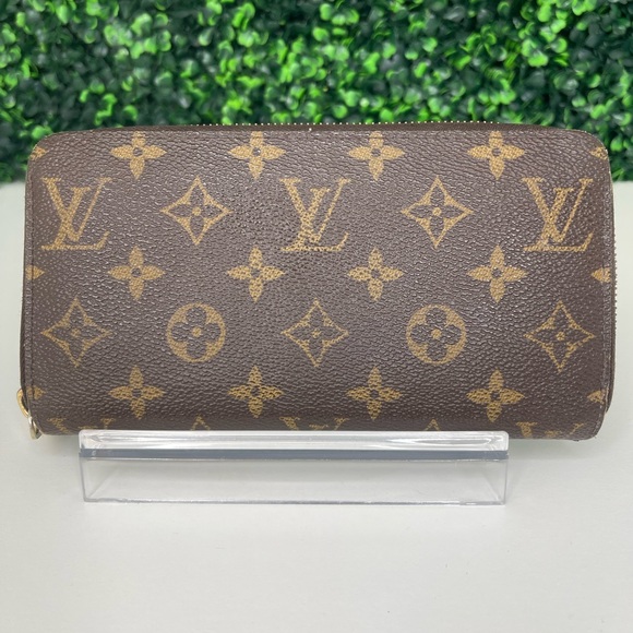 Louis Vuitton Monogram Zippy Long Wallet & COA - Picture 1 of 16